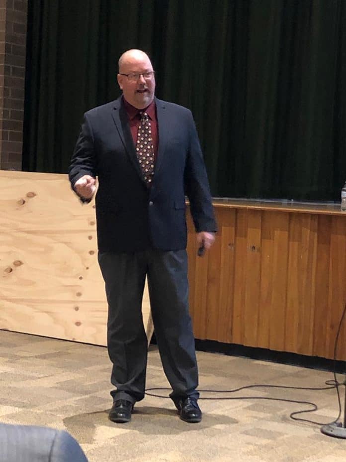 Detective David Brubaker of the High Tech Crimes Unit Ocean County Prosecutor's Office gave a presentation on internet safety. (Photo by Judy Smestad-Nunn)