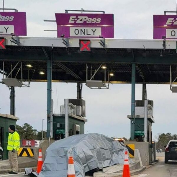 Man Dead In Garden State Parkway Toll Plaza Crash Jersey Shore Online