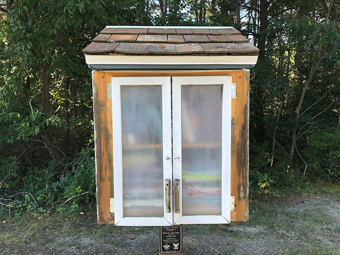 Tiny Library Hutches Coming To Town