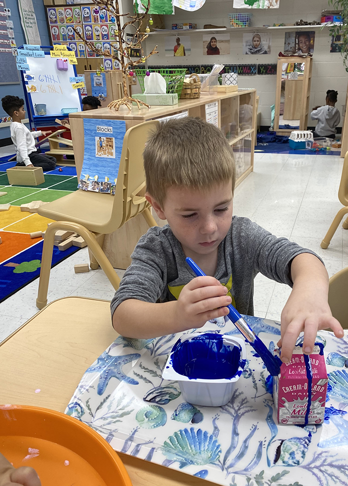 Manchester Preschool Program Explores Critical Thinking